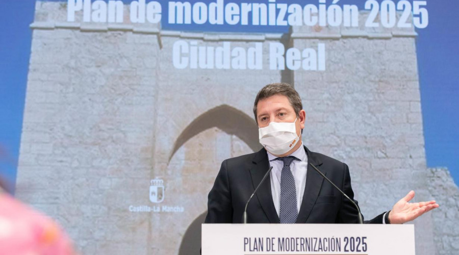 García-Page critica la tibieza de Podemos para condenar la violencia